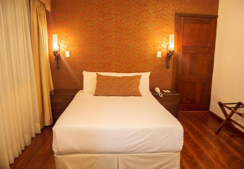 Hotel Carvallo Cuenca Exterior photo